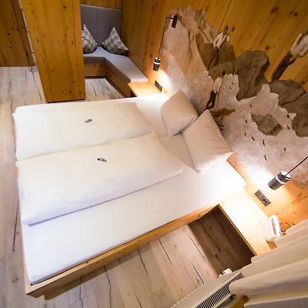 招待所 费瑞豪斯阿尔宾娜酒店 3*